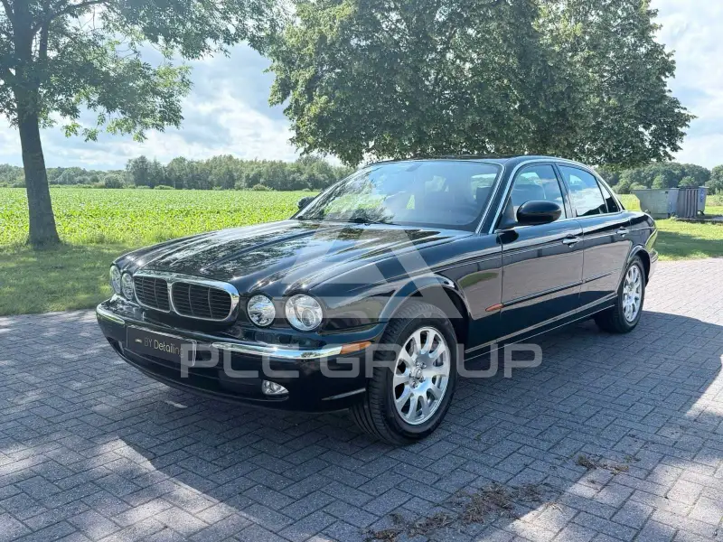 2004 Jaguar XJ