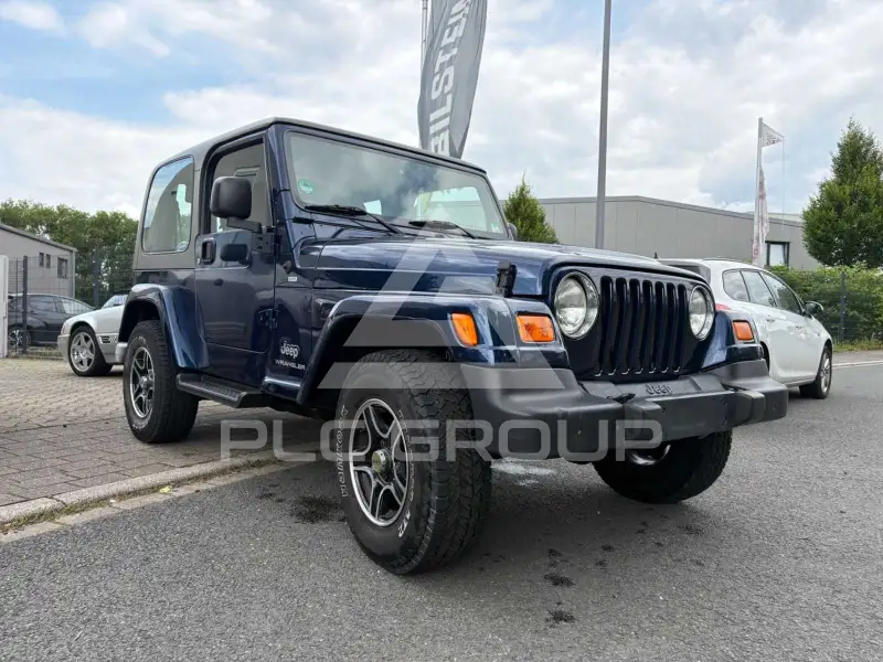 2004 Jeep WRANGLER