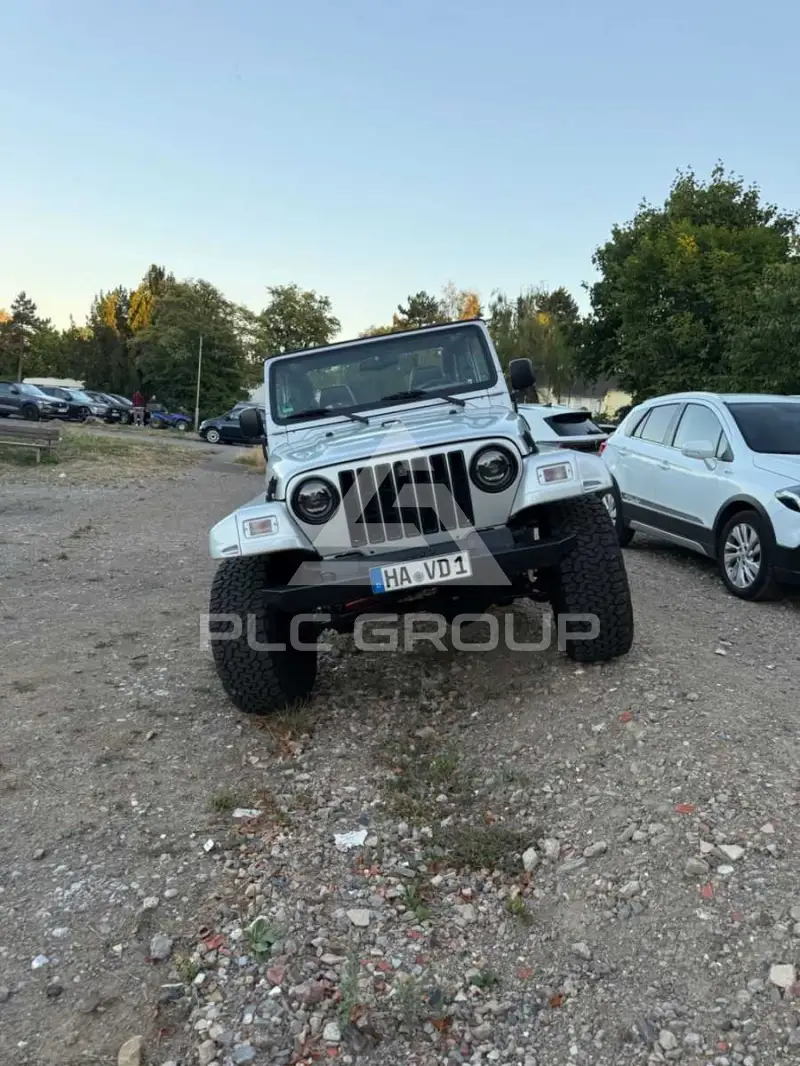 2004 Jeep WRANGLER