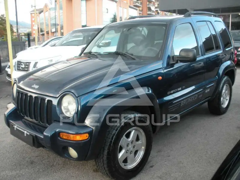 2004 Jeep CHEROKEE