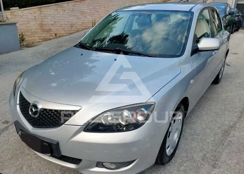 2004 Mazda 