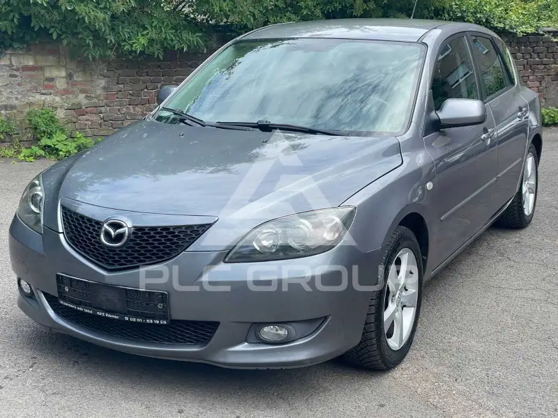 2004 Mazda 3