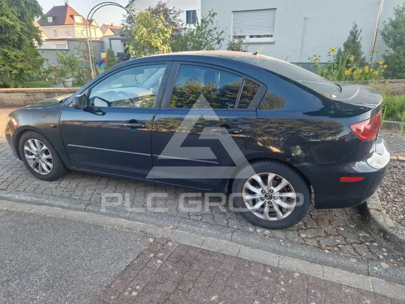 2004 Mazda 3