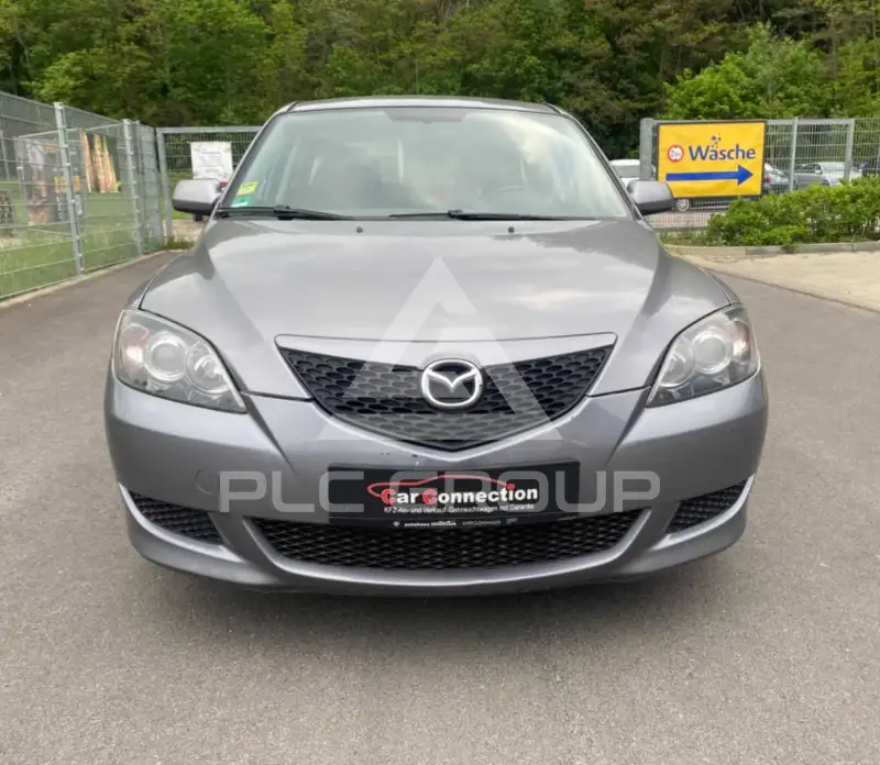 2004 Mazda 3