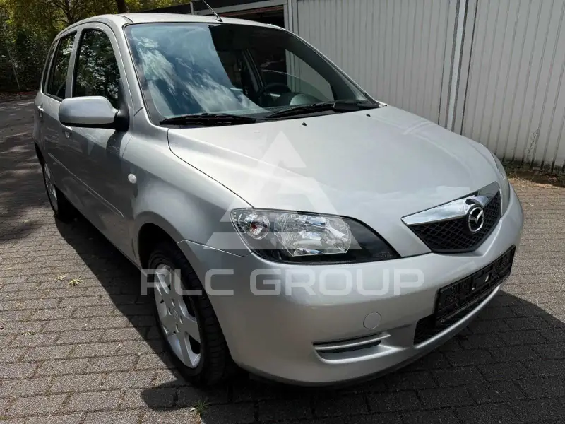 2004 Mazda 2 (Demio)
