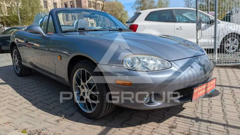 2004 Mazda MX-5