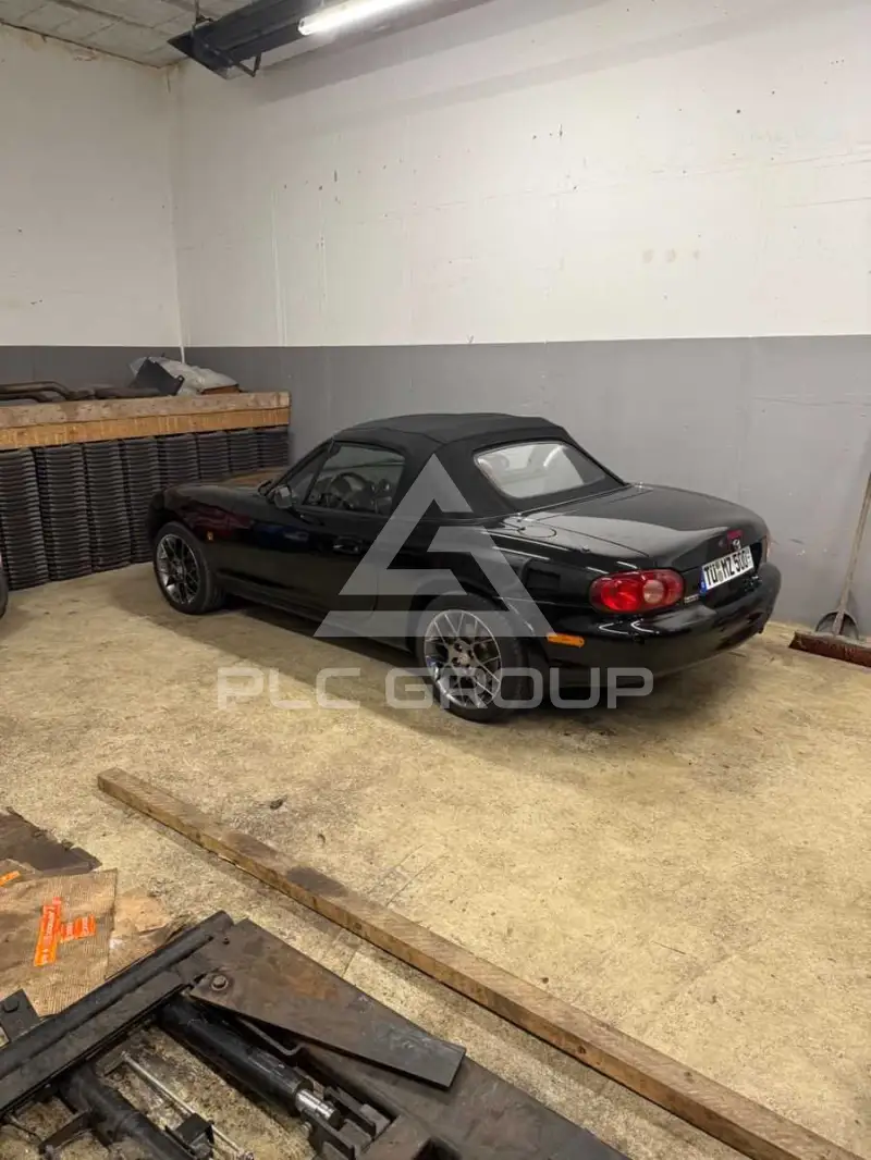 2004 Mazda MX-5