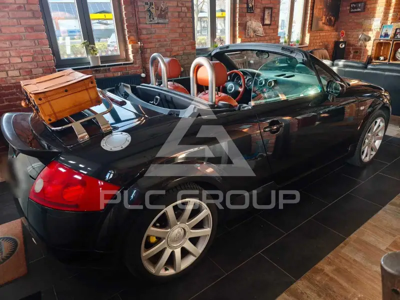 2004 Audi TT