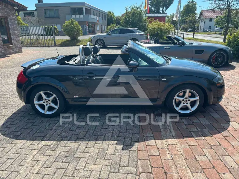 2004 Audi TT
