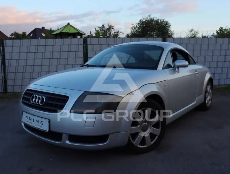 2004 Audi TT