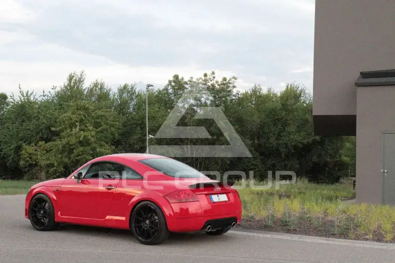 2004 Audi TT