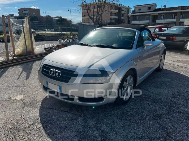 2004 Audi TT