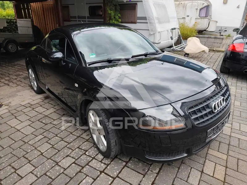2004 Audi TT