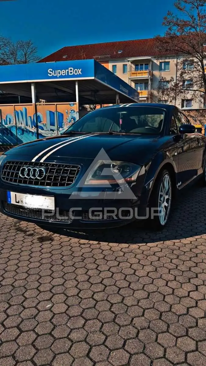 2004 Audi TT