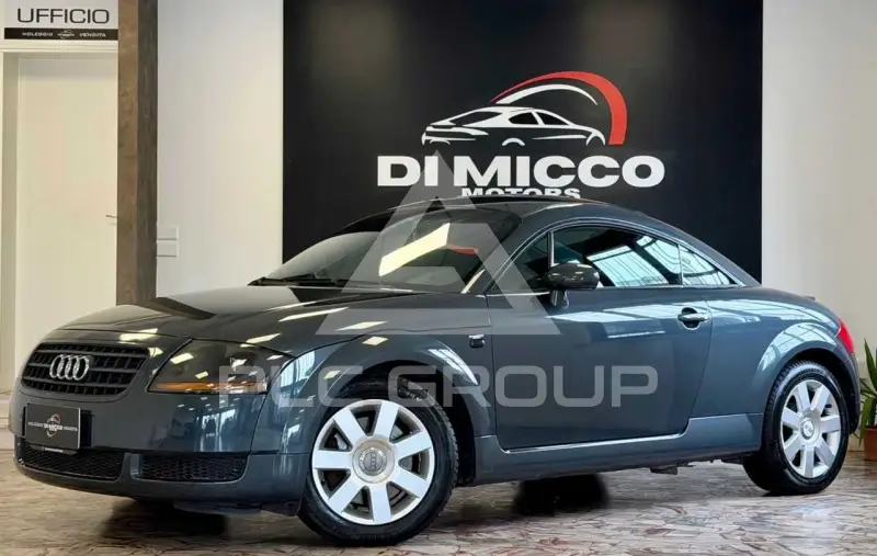 2004 Audi TT