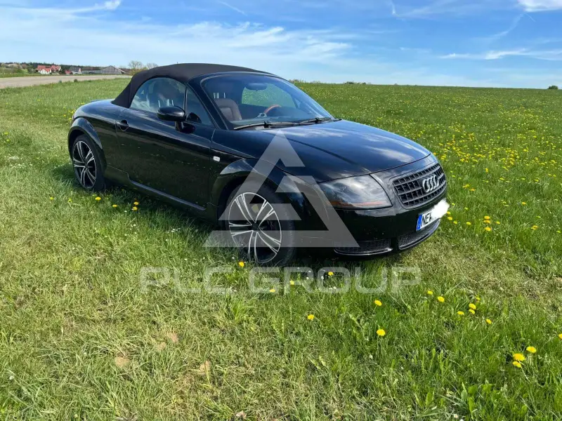 2004 Audi TT