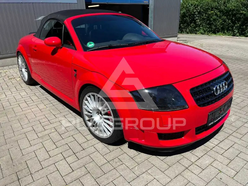 2004 Audi TT