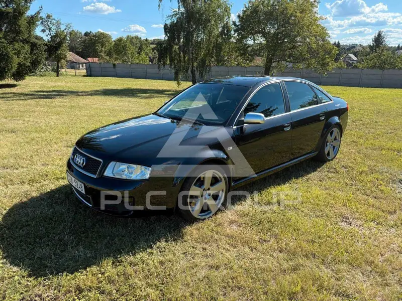 2004 Audi RS6