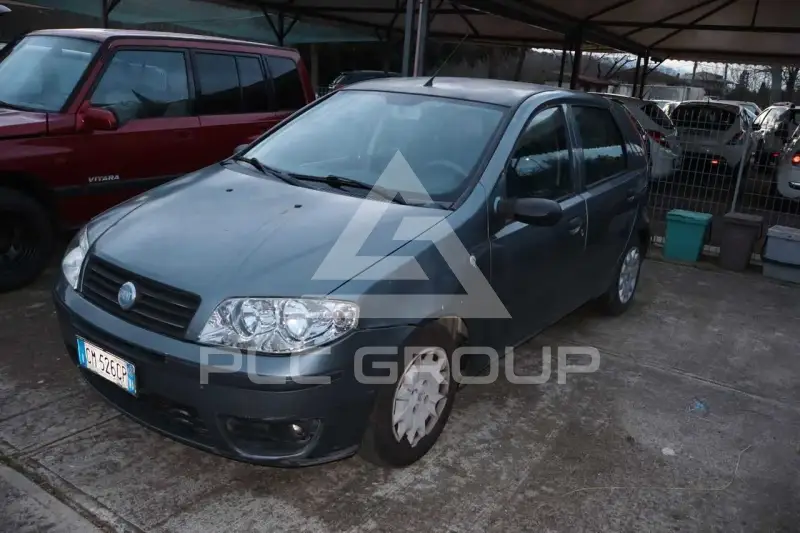 2004 Fiat Punto