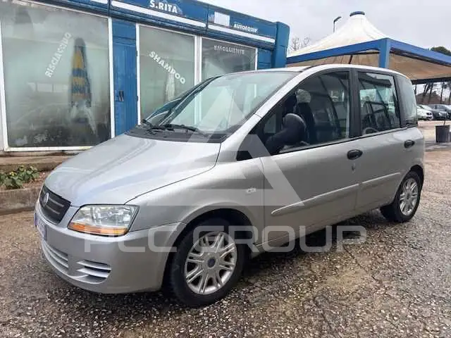 2004 Fiat Multipla