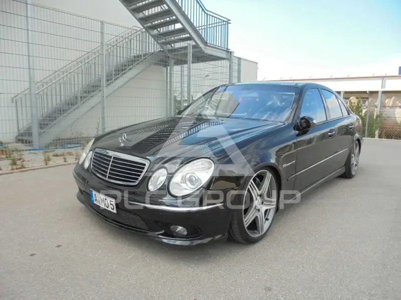 2004 Mercedes Benz E 550