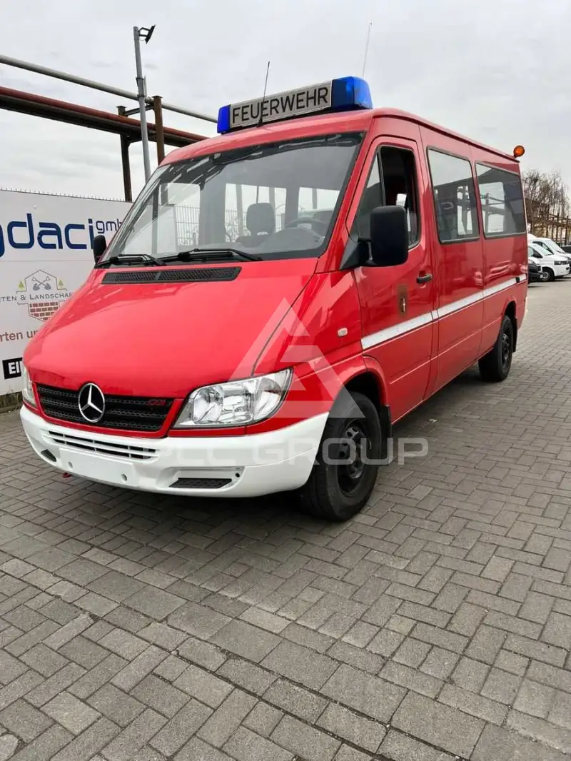 2004 Mercedes Benz Sprinter