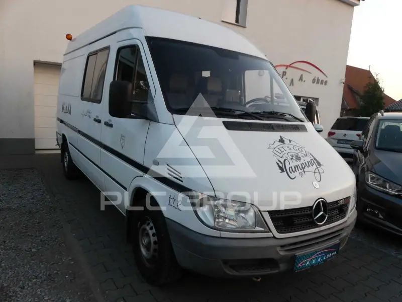 2004 Mercedes Benz Sprinter