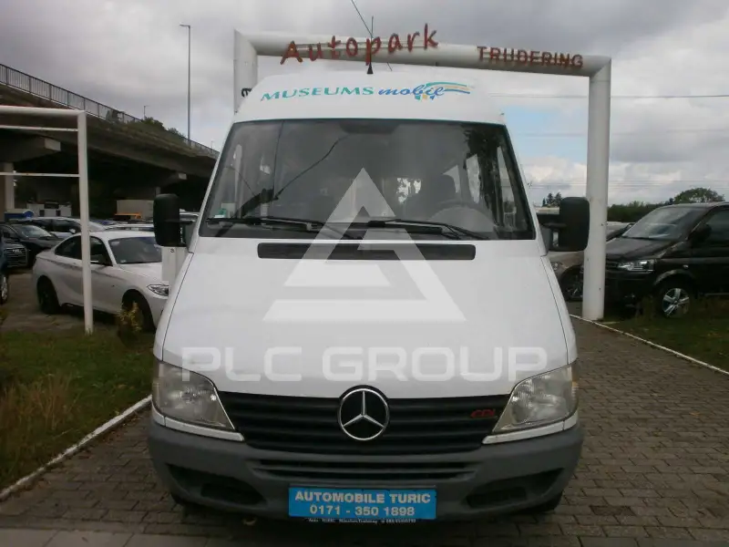 2004 Mercedes Benz Sprinter
