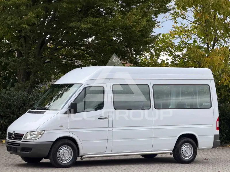 2004 Mercedes Benz Sprinter