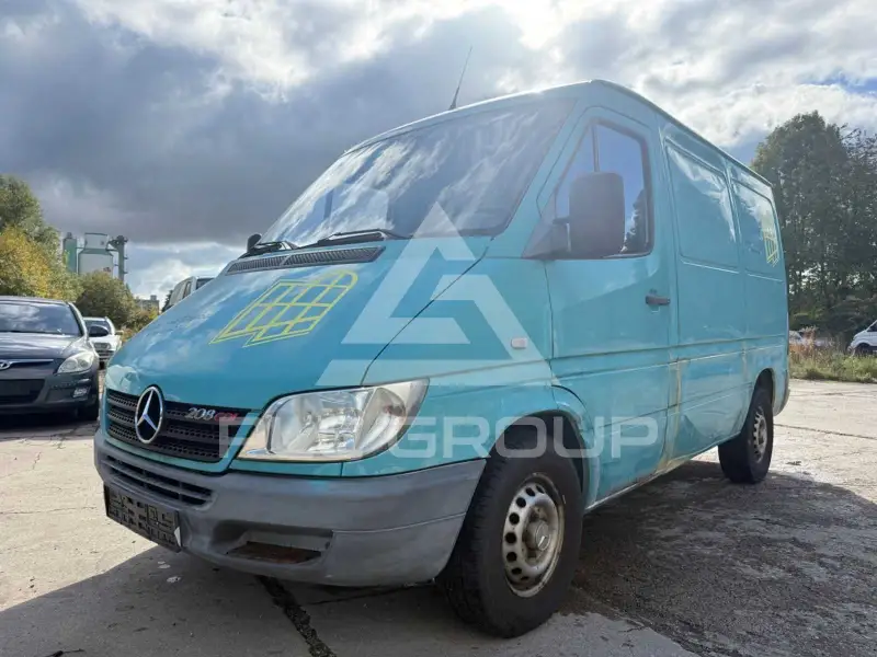 2004 Mercedes Benz Sprinter