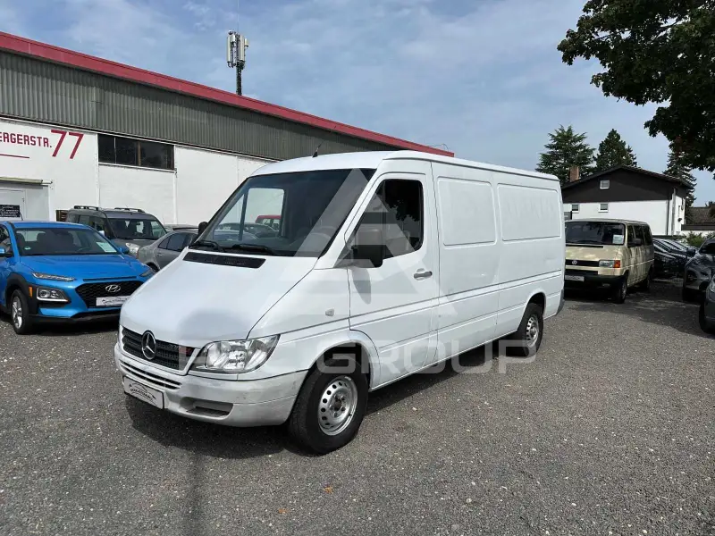2004 Mercedes Benz Sprinter