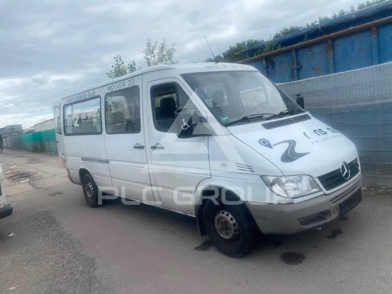 2004 Mercedes Benz Sprinter
