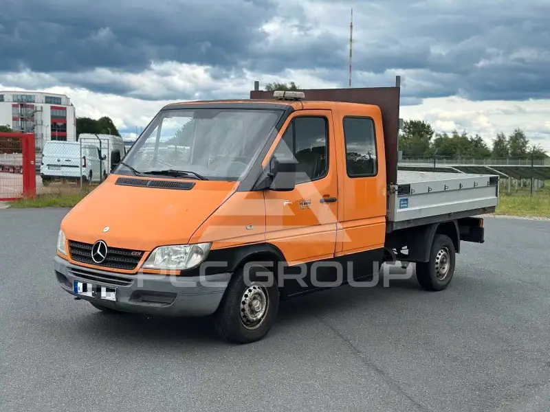 2004 Mercedes Benz Sprinter