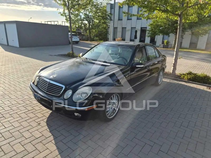 2004 Mercedes Benz E 320
