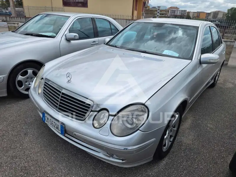 2004 Mercedes Benz E 320