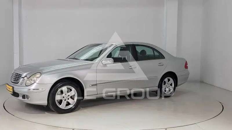 2004 Mercedes Benz E 320
