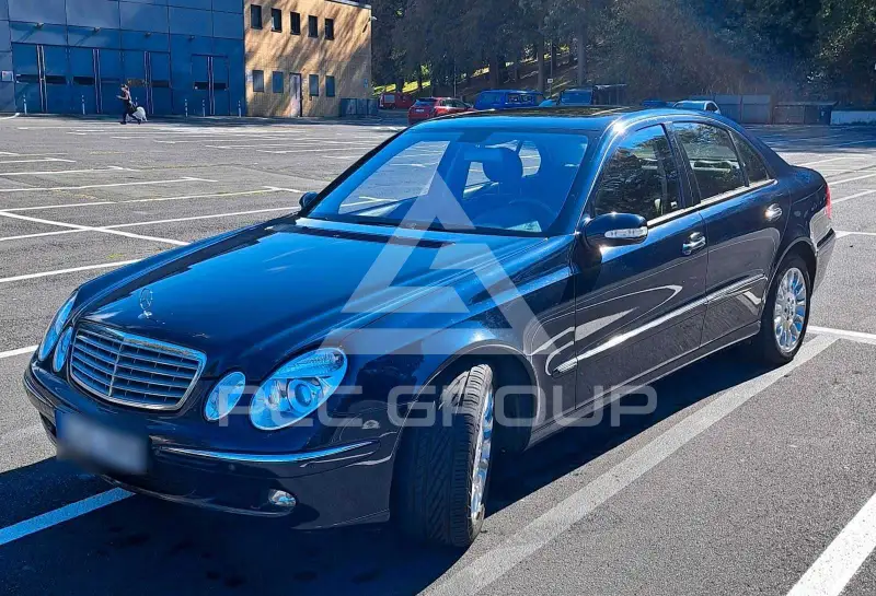 2004 Mercedes Benz E 320