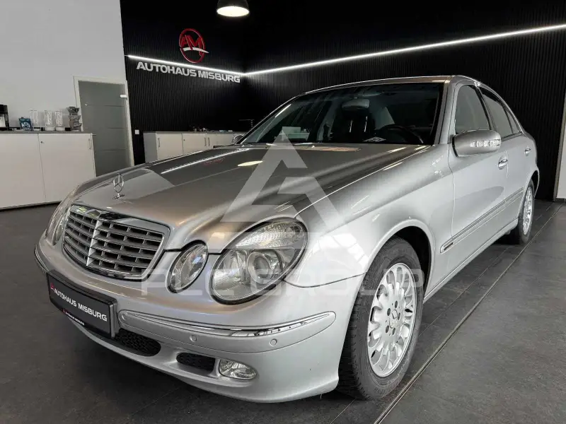 2004 Mercedes Benz E 320