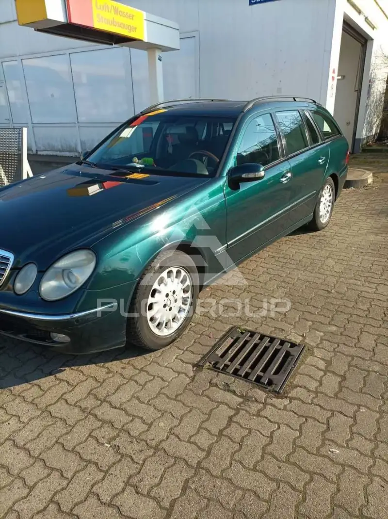 2004 Mercedes Benz E 320