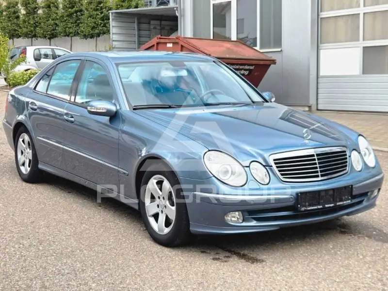 2004 Mercedes Benz E 320