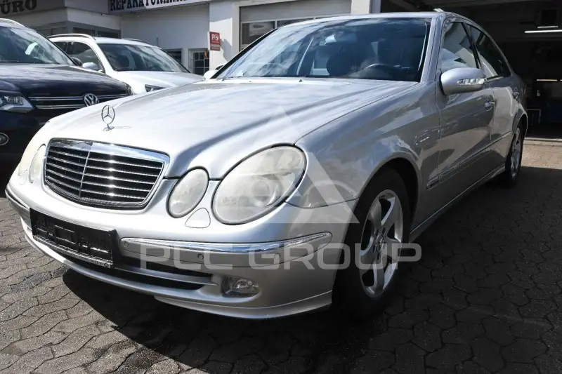 2004 Mercedes Benz E 320