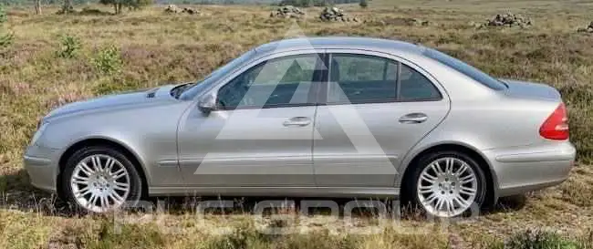 2004 Mercedes Benz E 320