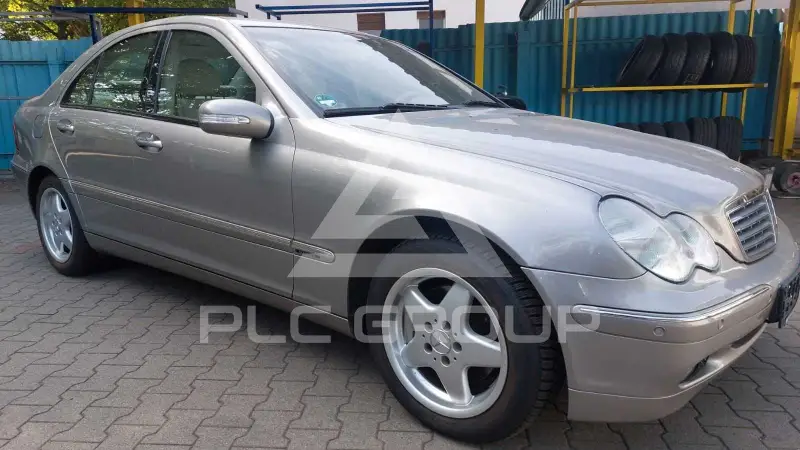 2004 Mercedes Benz 240