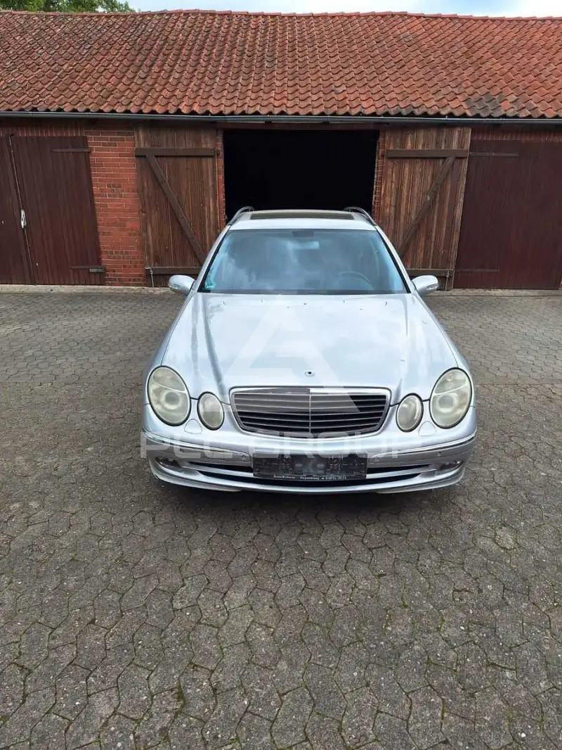 2004 Mercedes Benz 240