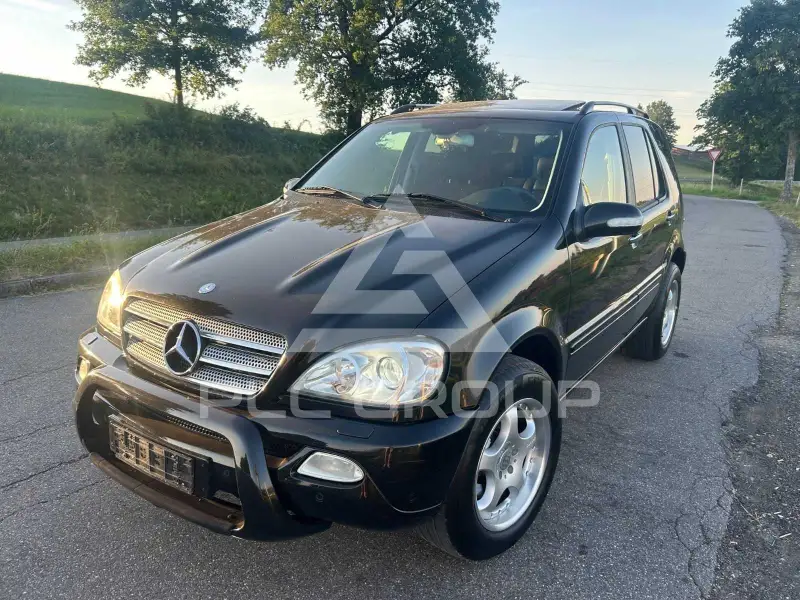 2004 Mercedes Benz ML 400