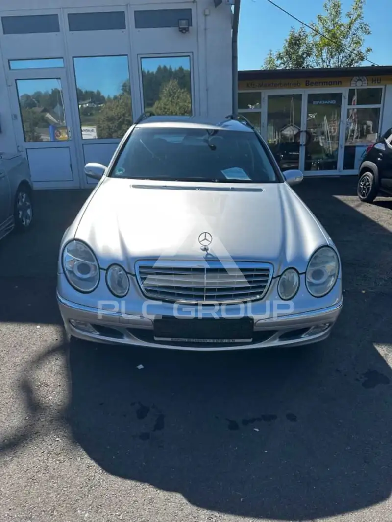 2004 Mercedes Benz E 280