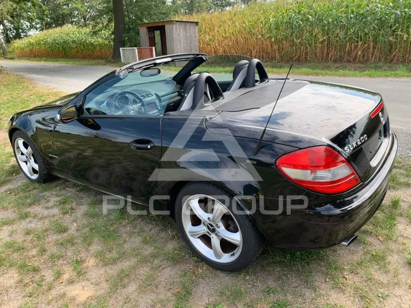2004 Mercedes Benz SLK 200