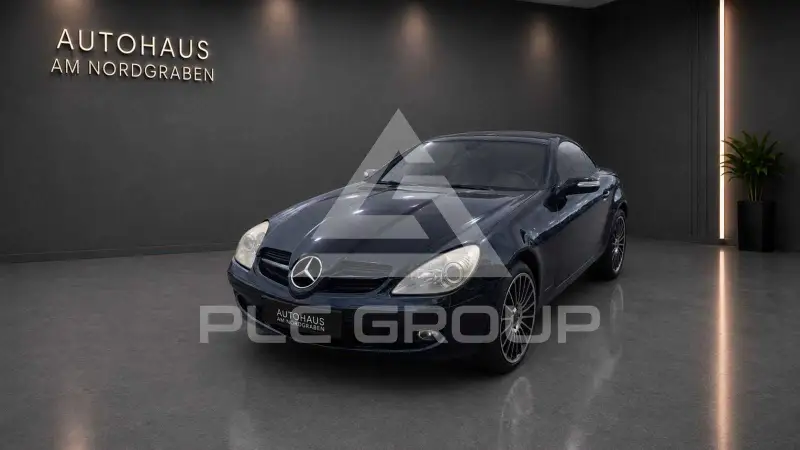 2004 Mercedes Benz SLK 200
