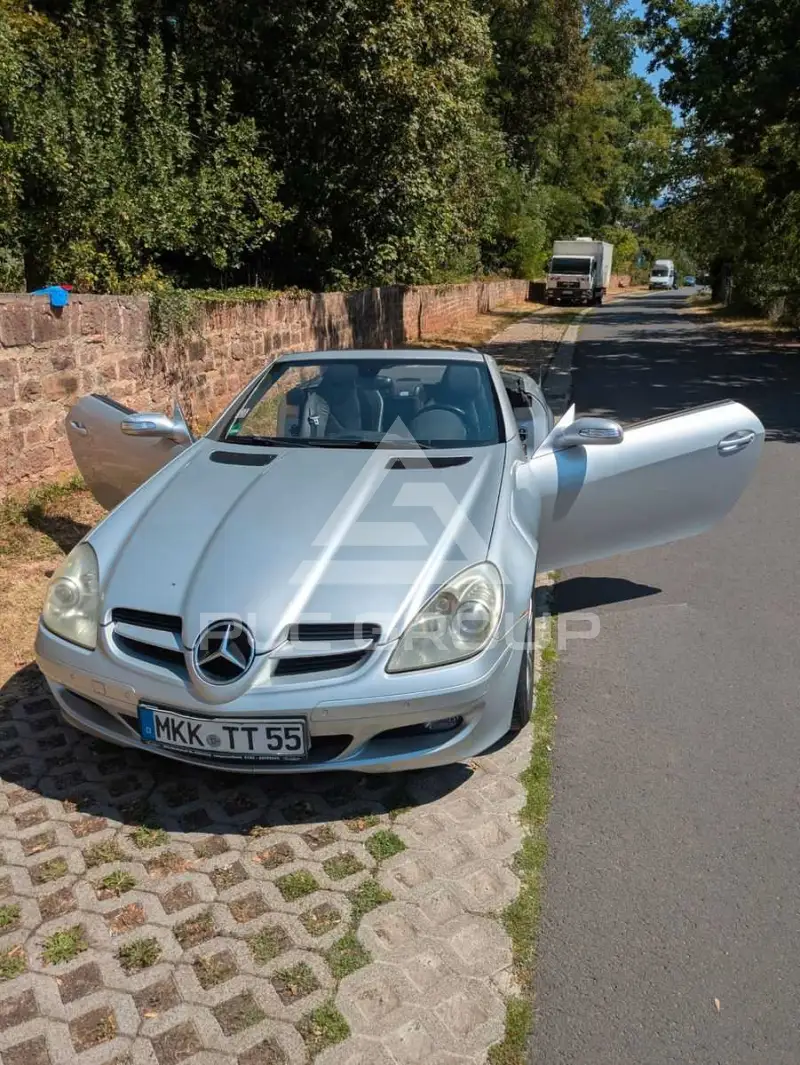 2004 Mercedes Benz SLK 200