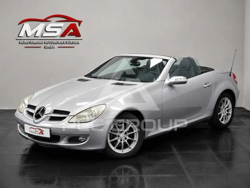 2004 Mercedes Benz SLK 200